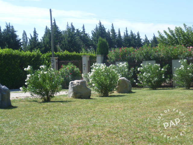 House Boulevard Jean Giono in Sarrians