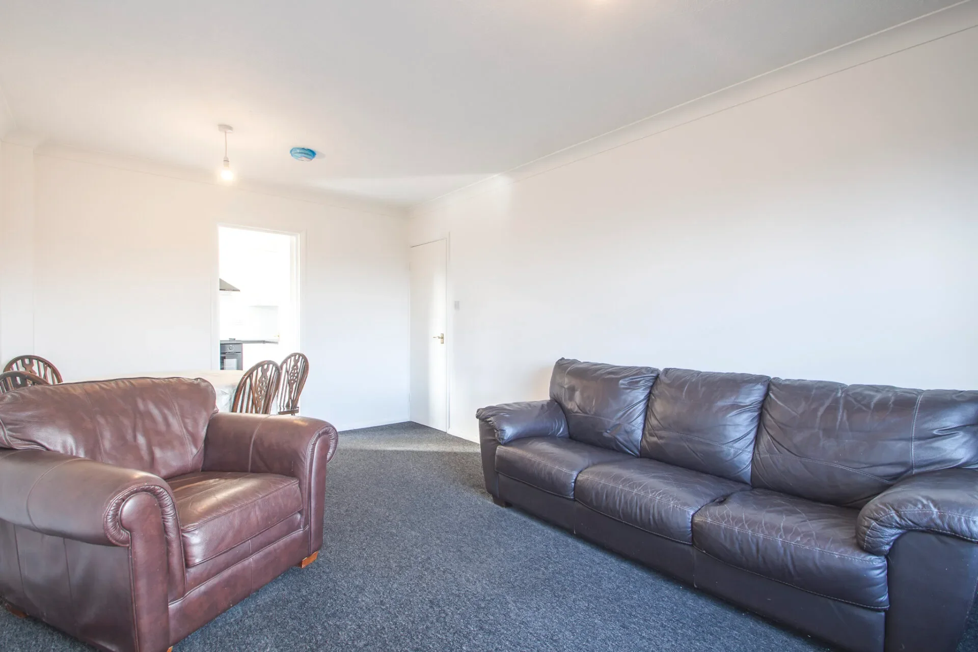 Flat Sidcup Hill in Greater London