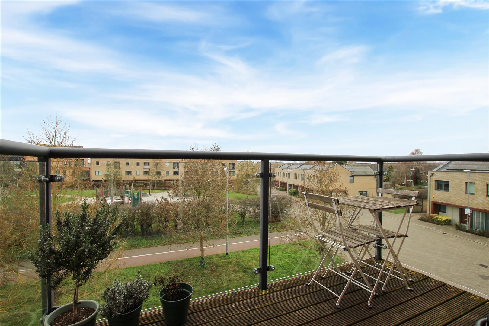 Flat Vicarage Way in Cambridge
