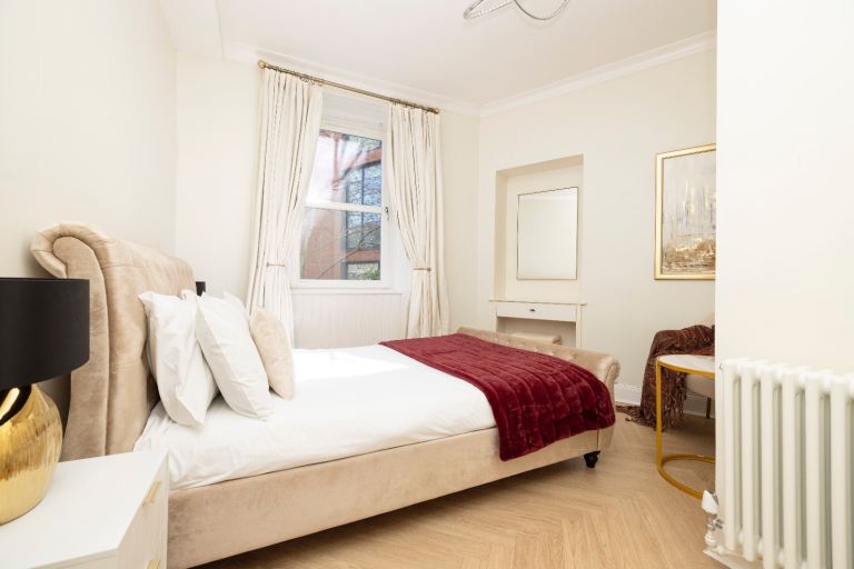 Flat Morrison Street in City of Edinburgh