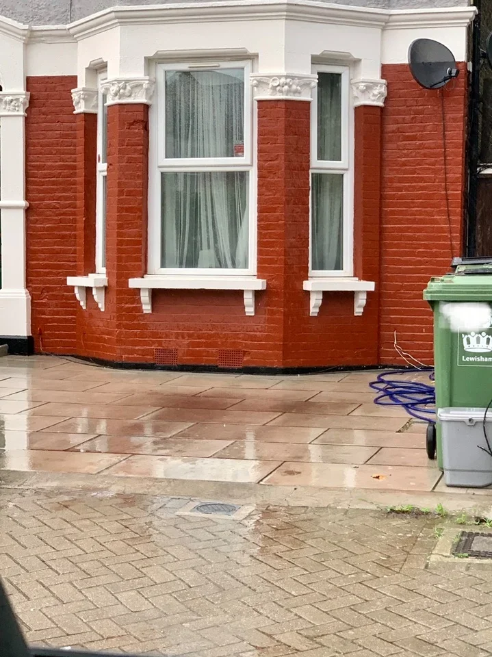 Flat Carswell Road in Greater London