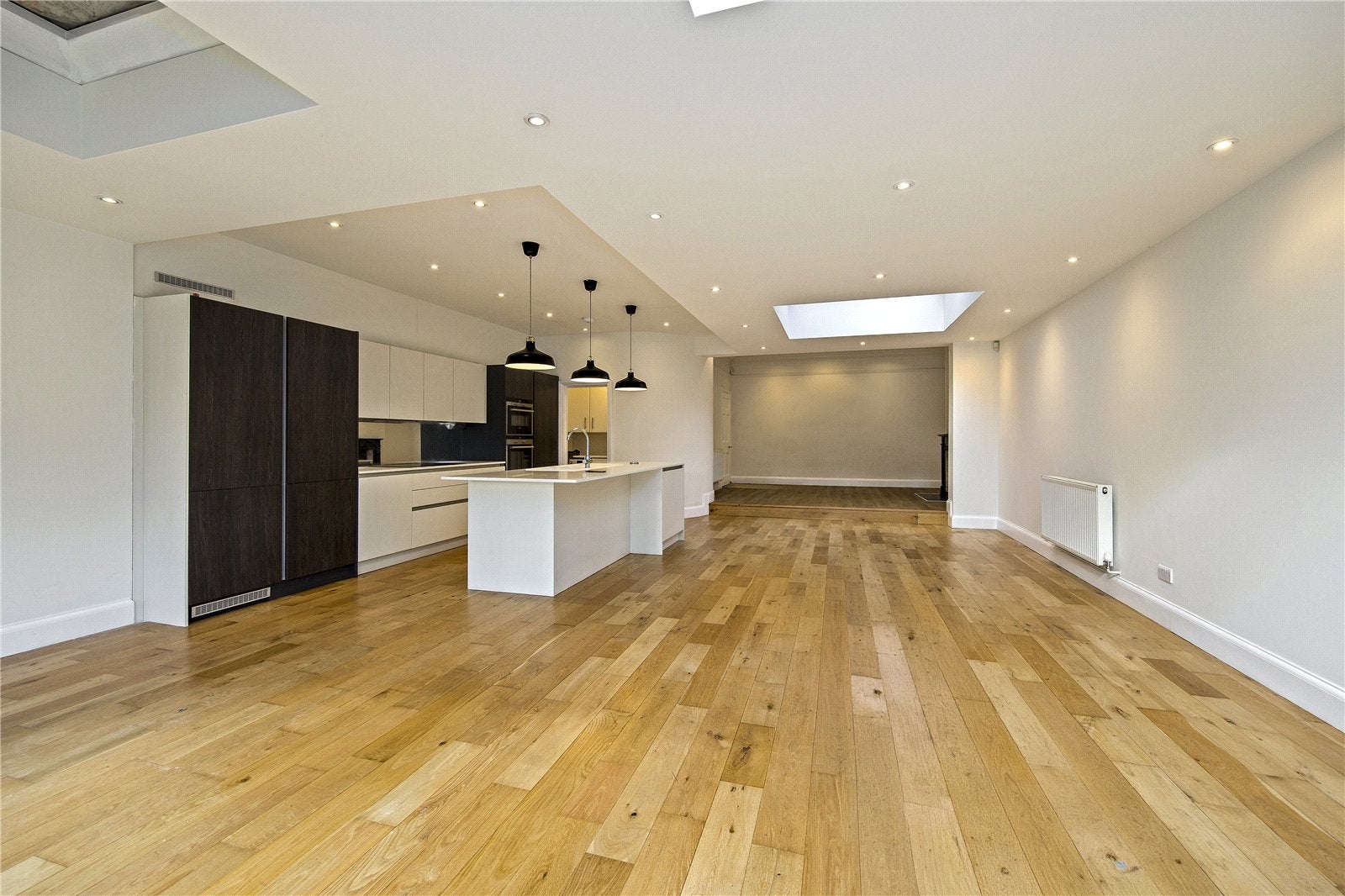 House Magdalen Road in Greater London