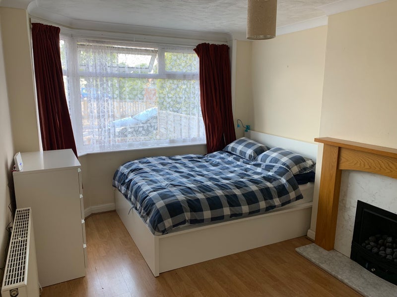 Flat Rodway Road in Patchway