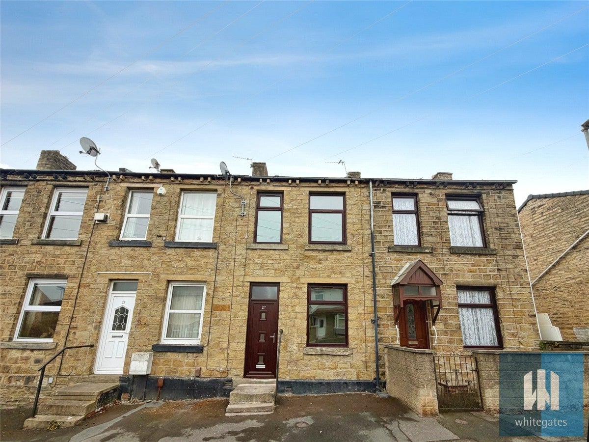 House Dalton Fold Road in Kirklees