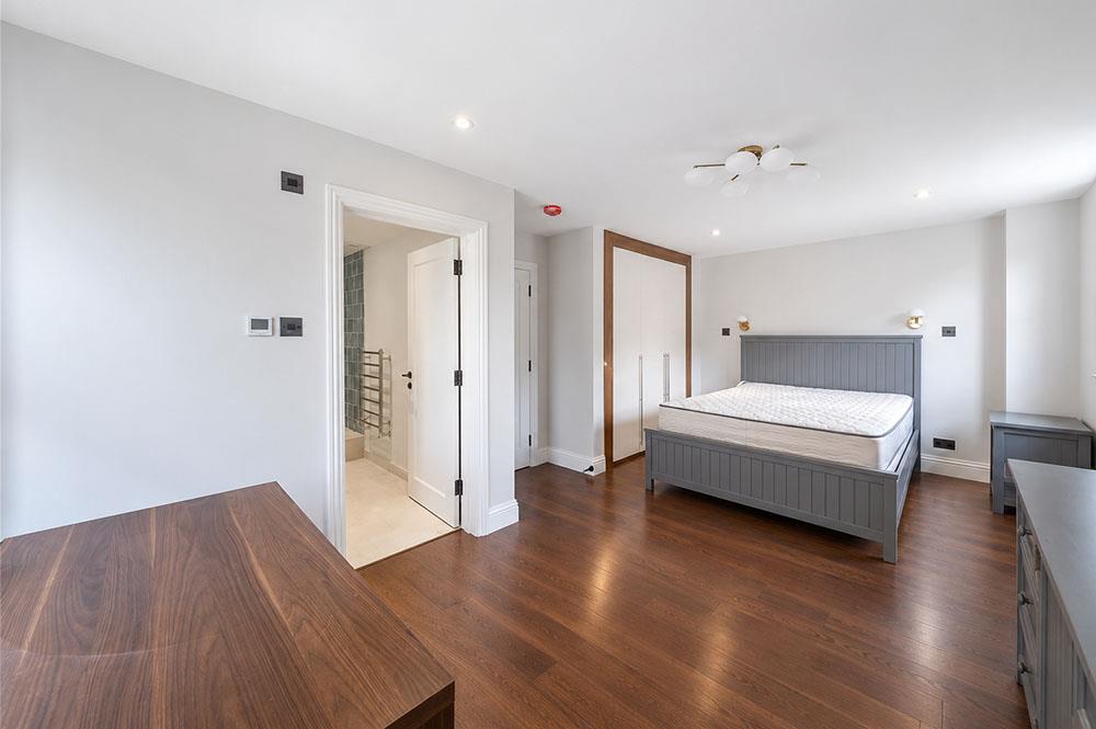 Flat Gloucester Place in City of Westminster