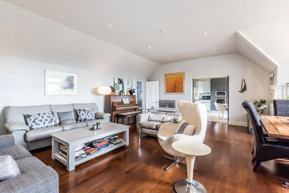 Flat Gloucester Place in City of Westminster