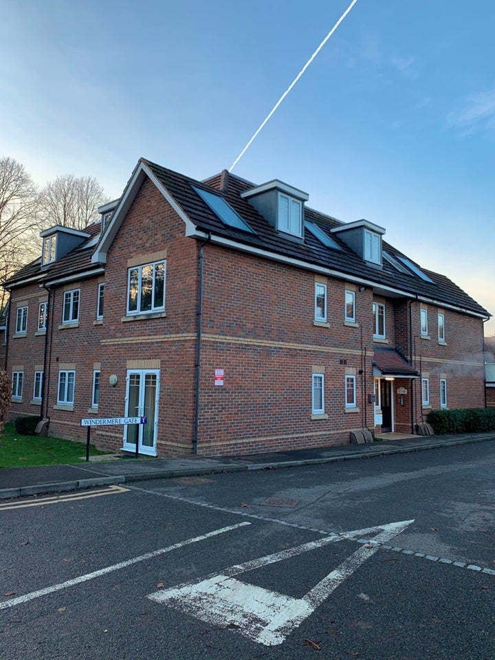 Flat Windermere Gate in Bracknell