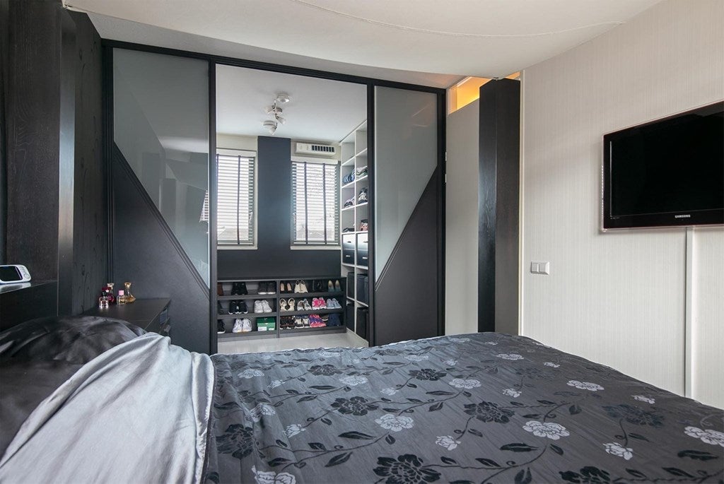 Huis Vrouw Avenweg 14