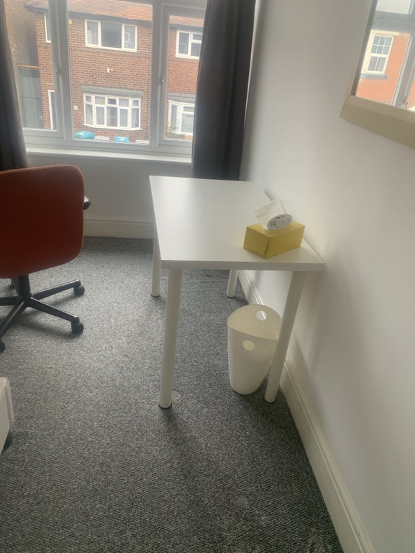 Room Highfield Road in Nottingham