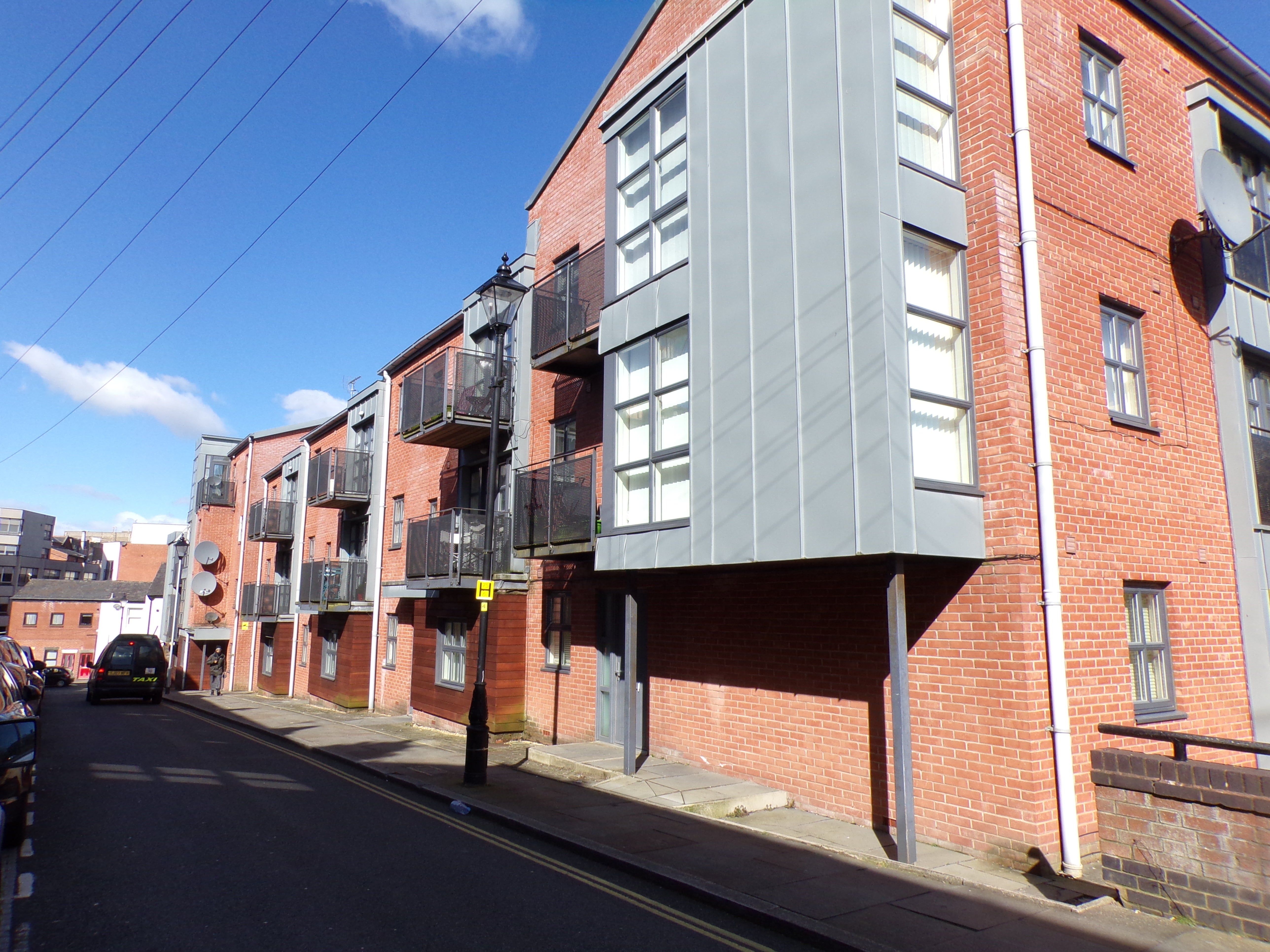 Flat Avenham Lane in Preston