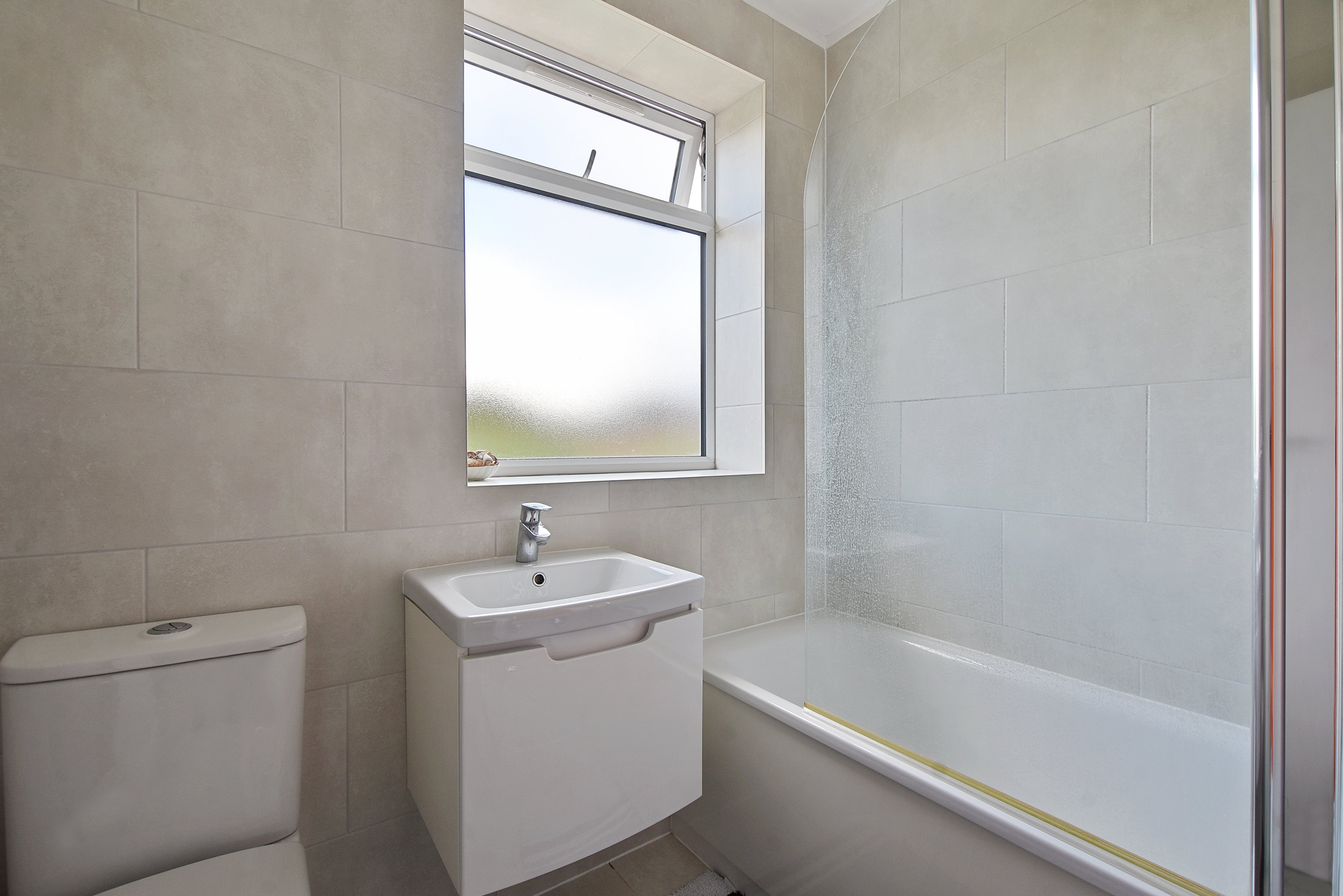 Flat Alfriston Avenue in Greater London