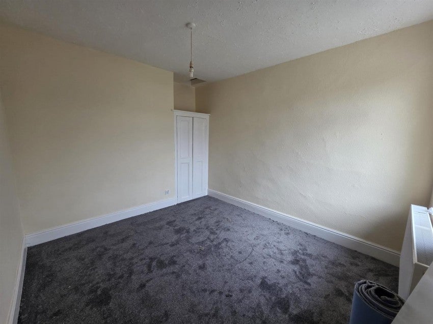 Flat Donnington Street in Grimsby