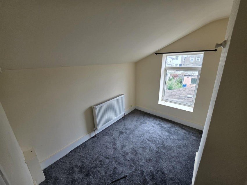 Flat Donnington Street in Grimsby