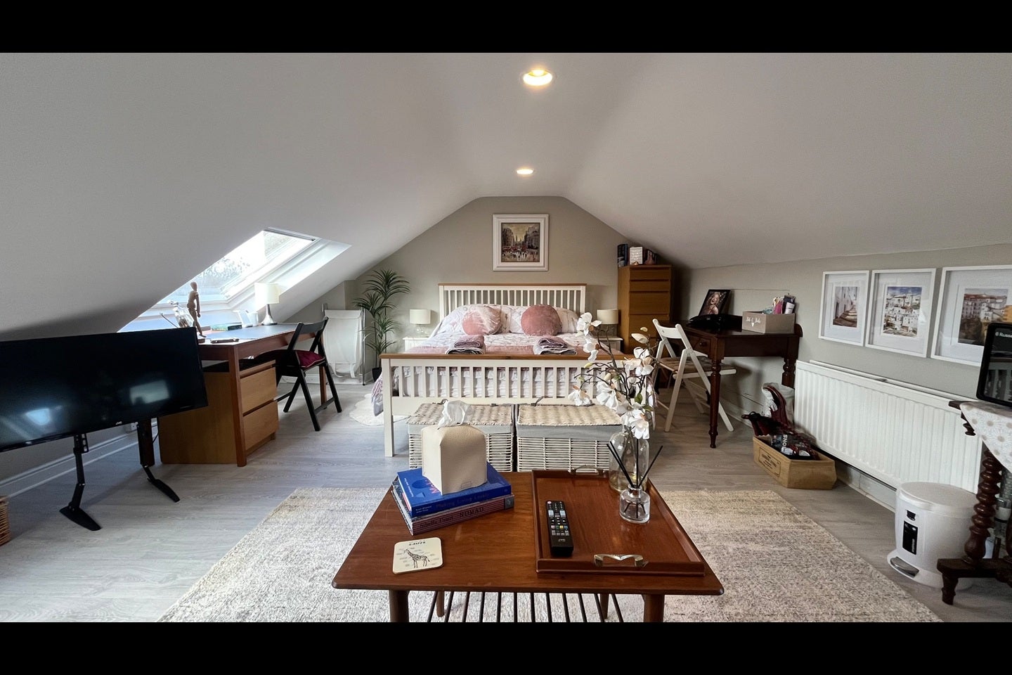 Room Cedars Road in Greater London