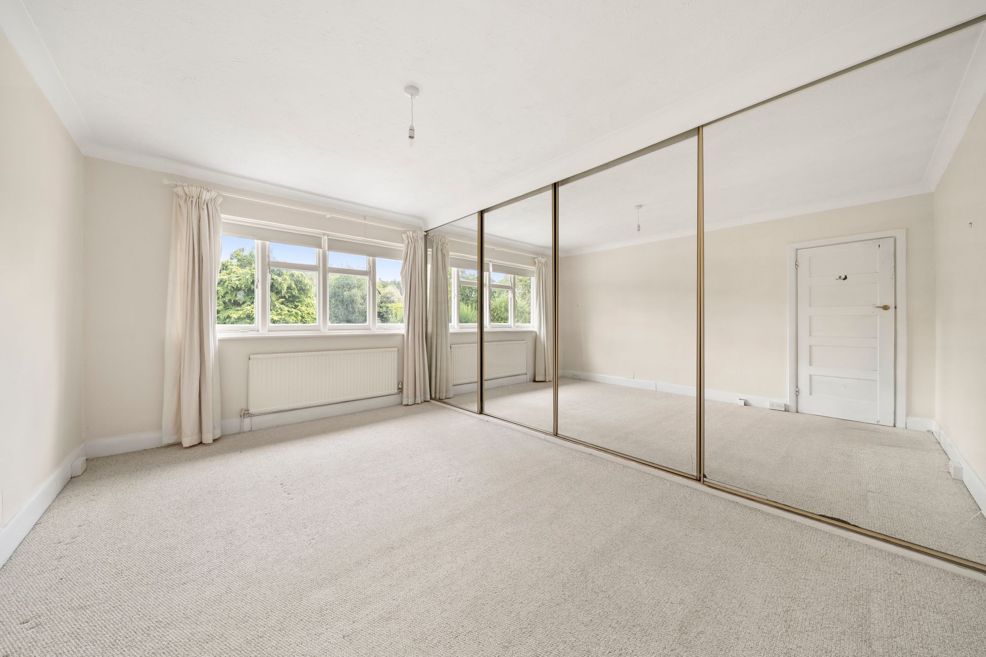 House The Woodlands in Elmbridge