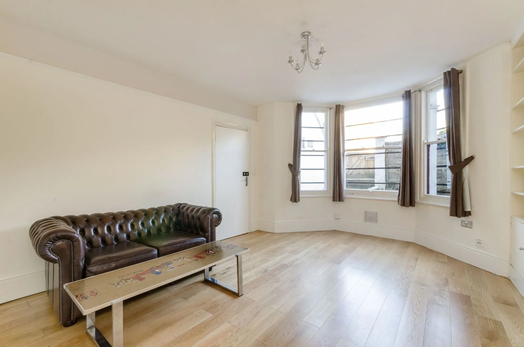 Flat Talgarth Road in Greater London