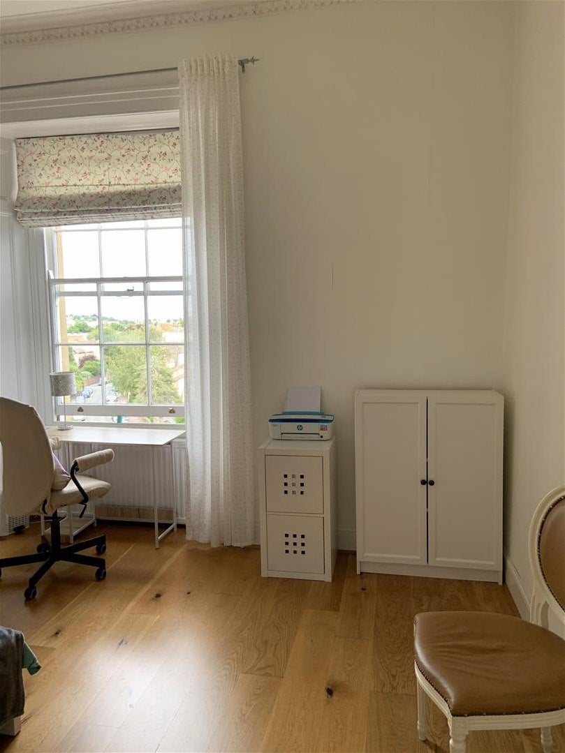 Room Lansdown Road in Bristol