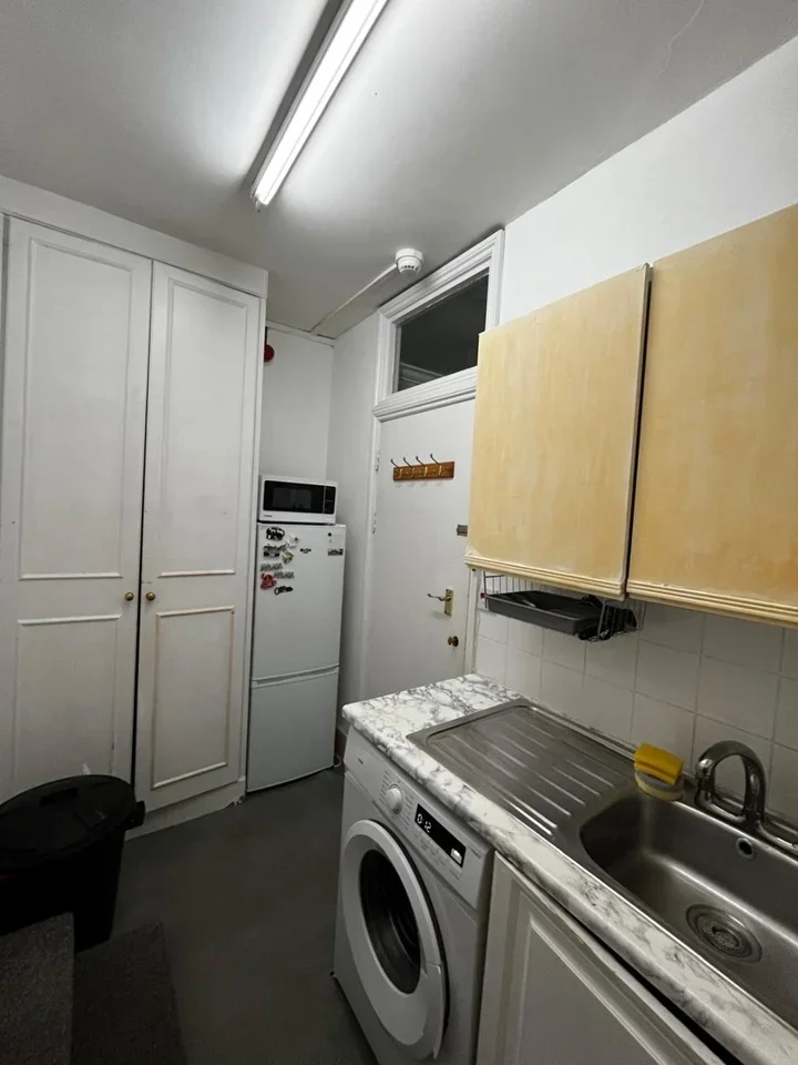 Flat Franciscan Road in Greater London