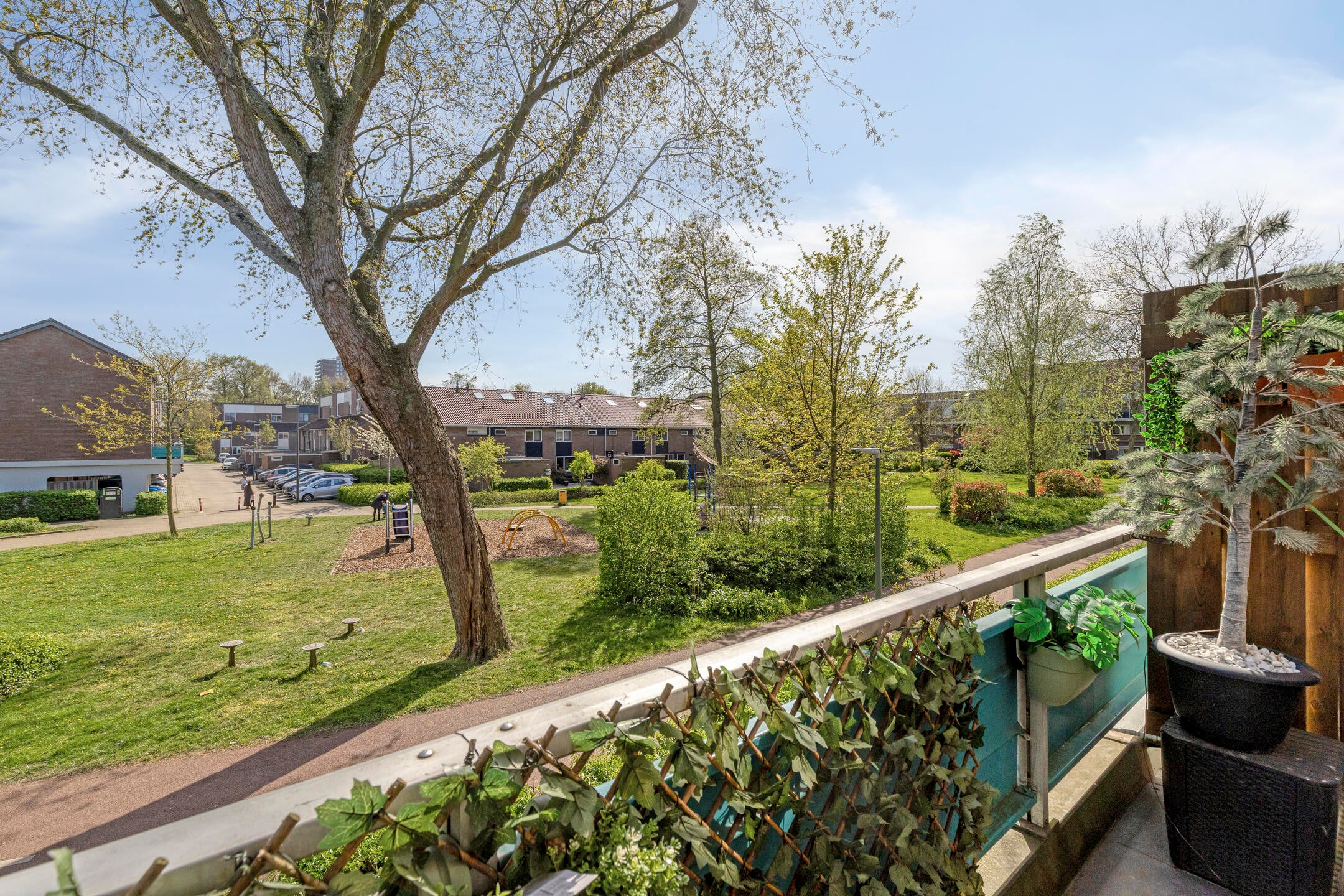 Tussenwoning te koop: Schouw 7, Schiedam