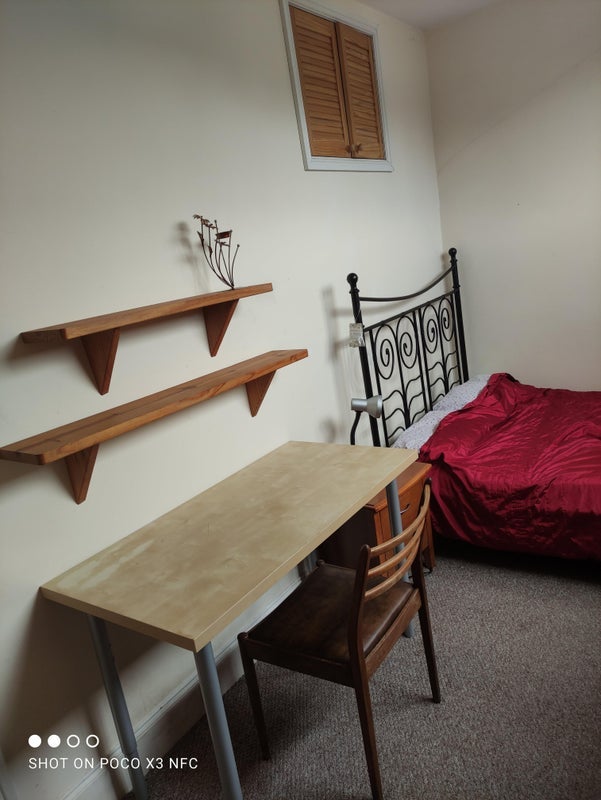 Room Darwin Close in Coventry