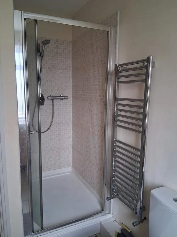 Room Darwin Close in Coventry