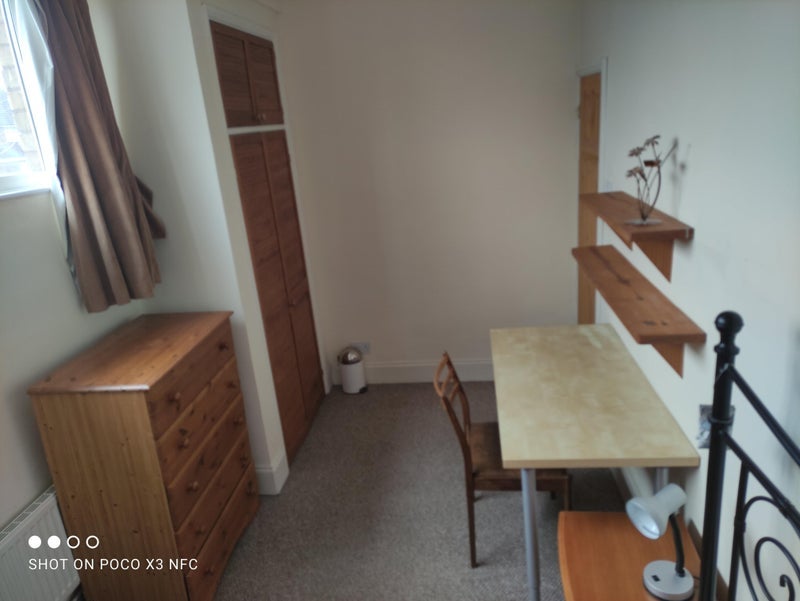 Room Darwin Close in Coventry