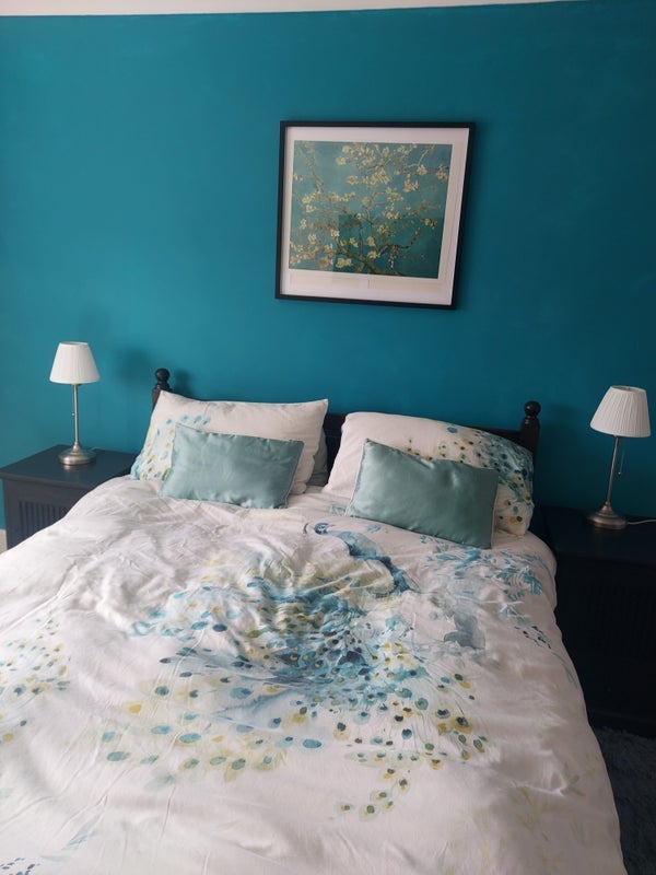 Room Homer Road in Greater London
