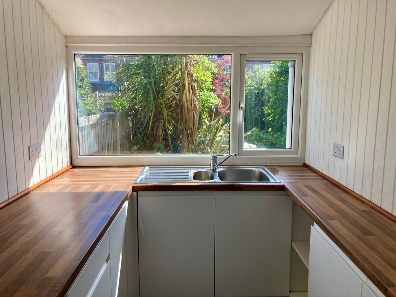Flat Goldsmith Avenue in Portsmouth