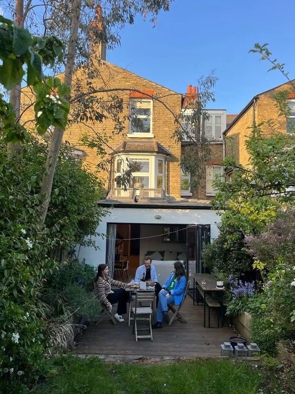 Flat Endymion Road in Greater London