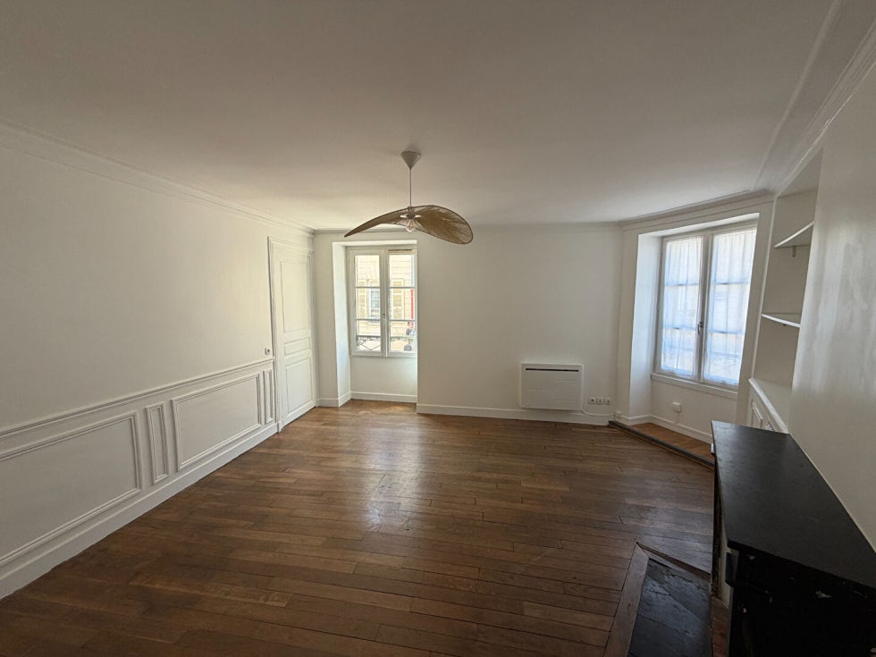 Flat Rue Borgnis-Desbordes in Versailles