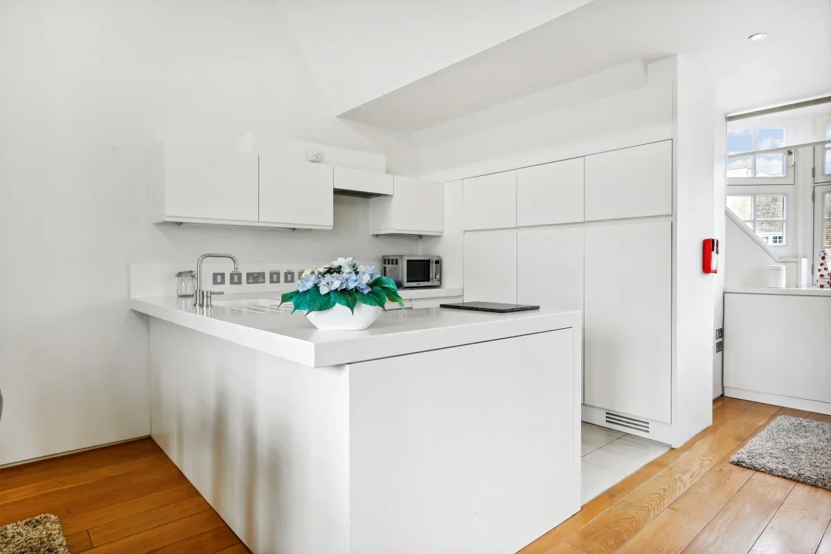 Flat Piccadilly in City of Westminster