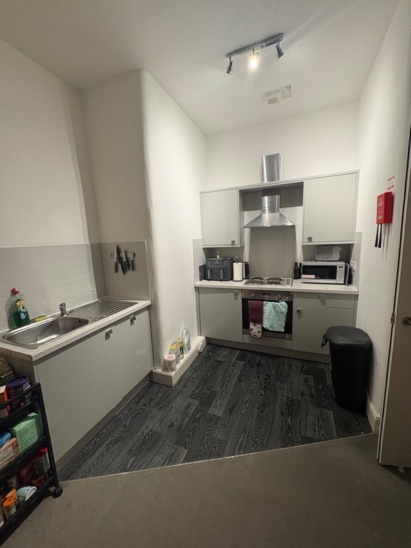 Room White Street in Glasgow