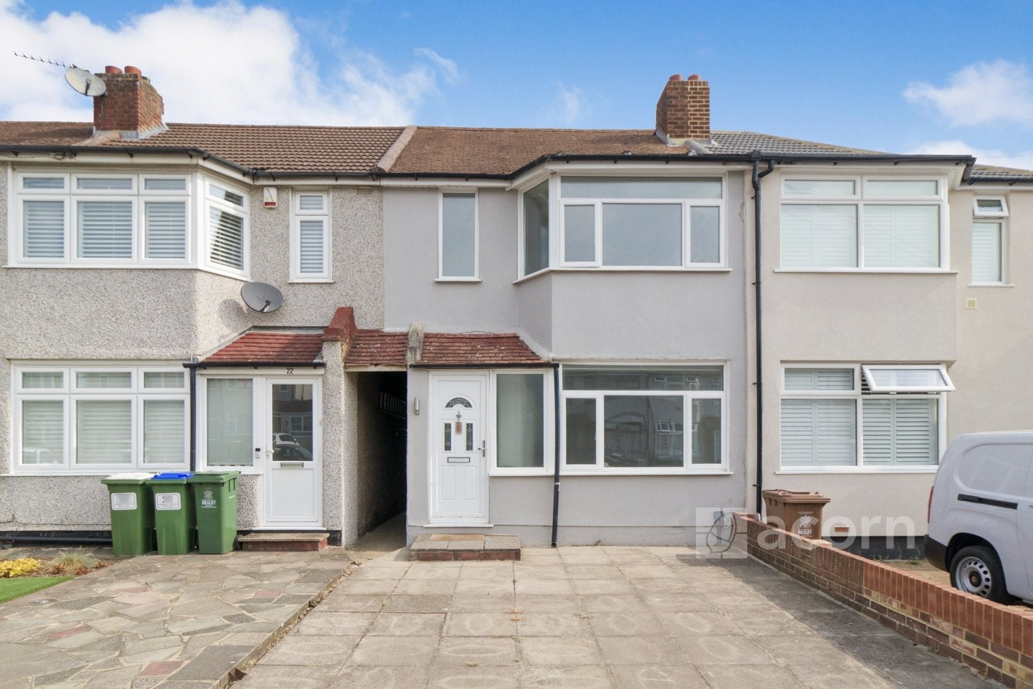 House Tyrrell Avenue in Greater London