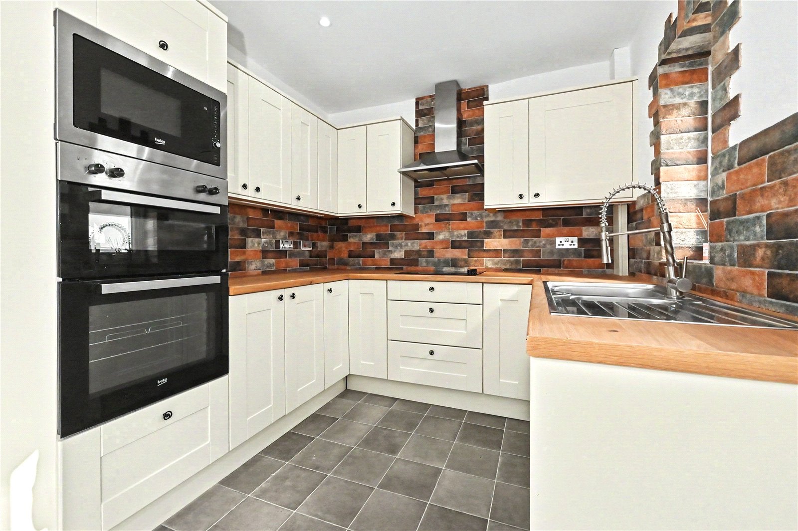 House Eccleshall Road in Eccleshall