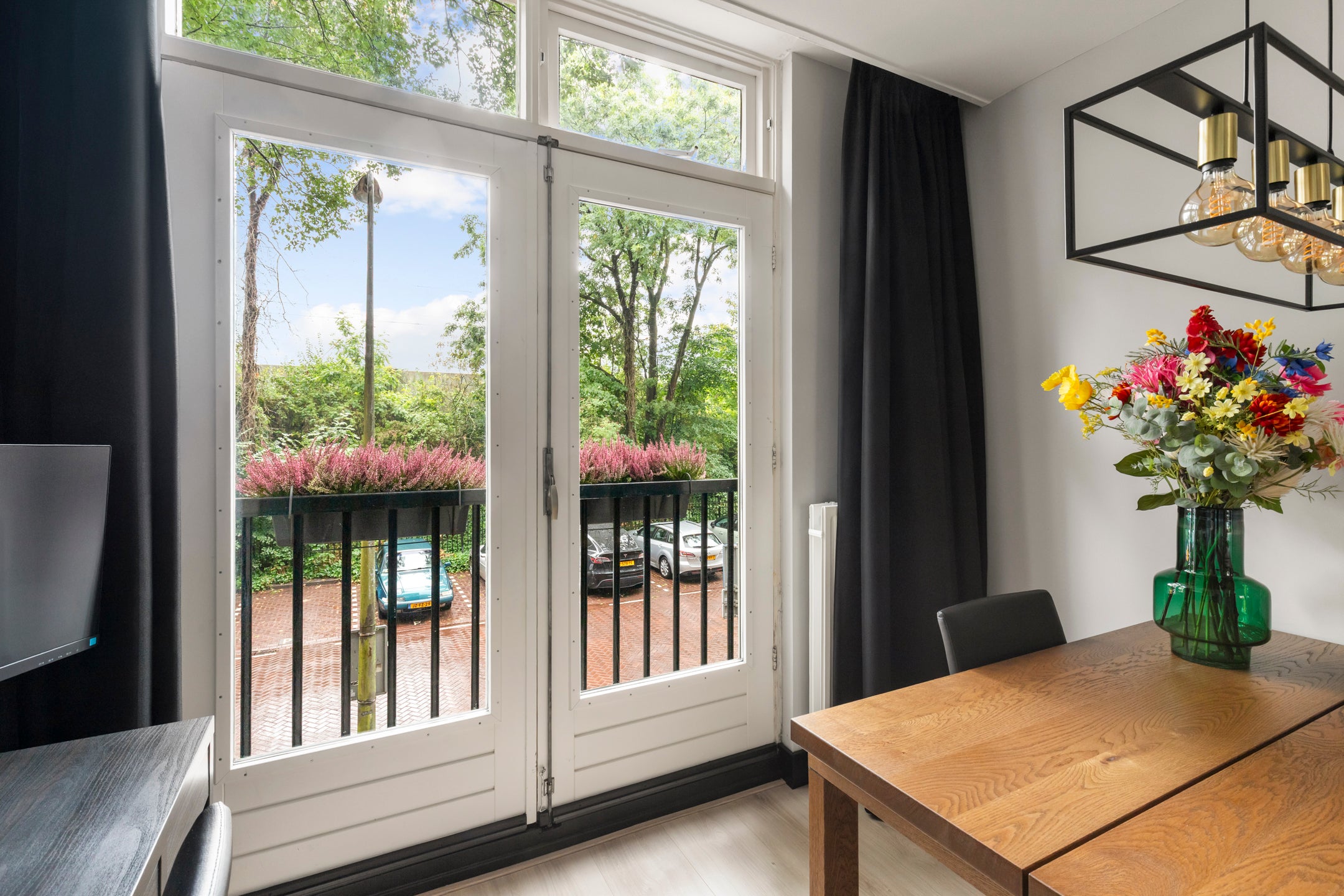 Studio te koop: Spaarndammerstraat 8F, Amsterdam