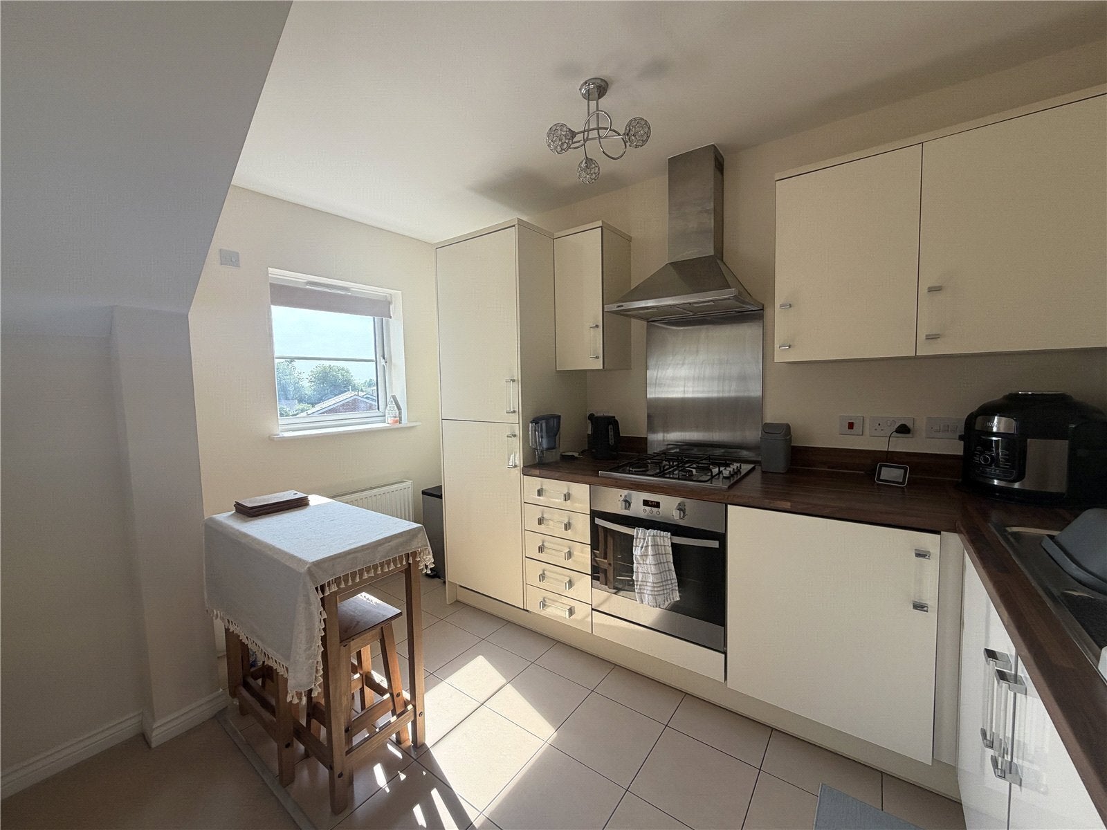 Flat Squadron Place in Crossways