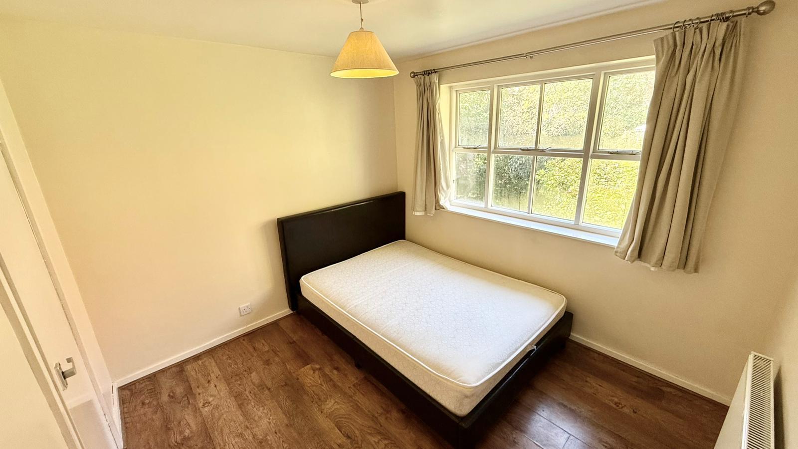 Flat Odell Place in Birmingham