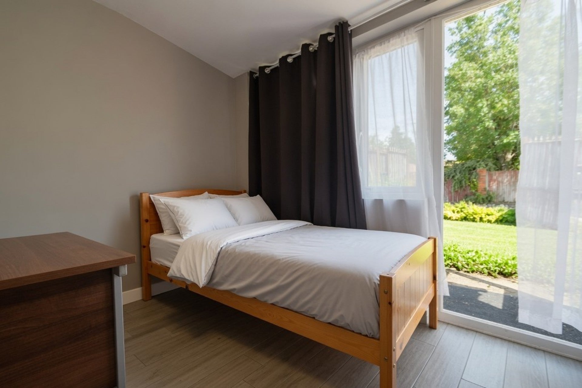 Room Hannibal Road in Borough of Spelthorne