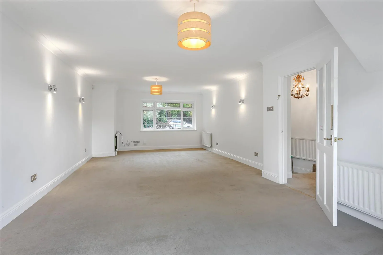 House Manor Road in Greater London