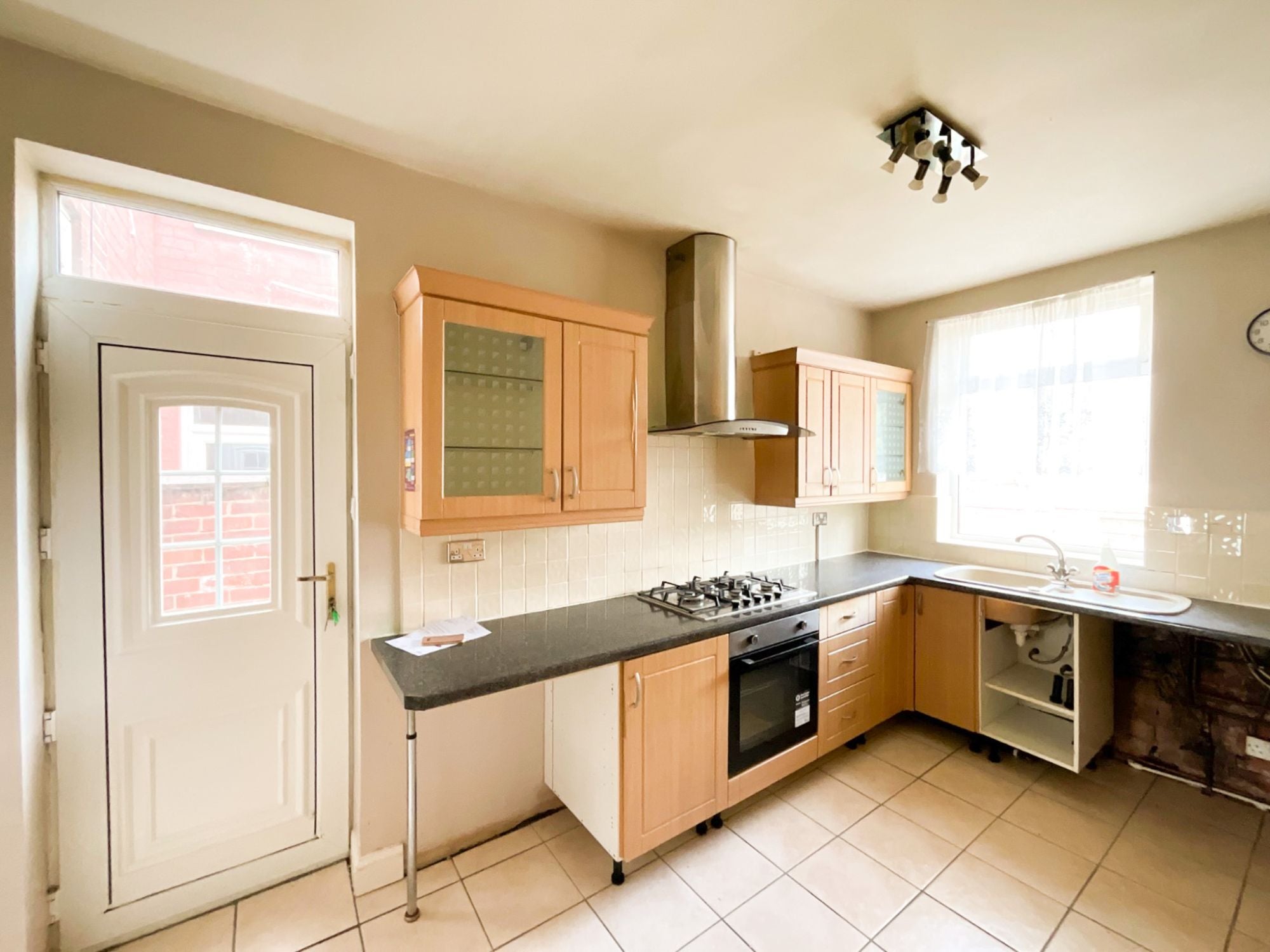 House Earlesmere Avenue in Doncaster