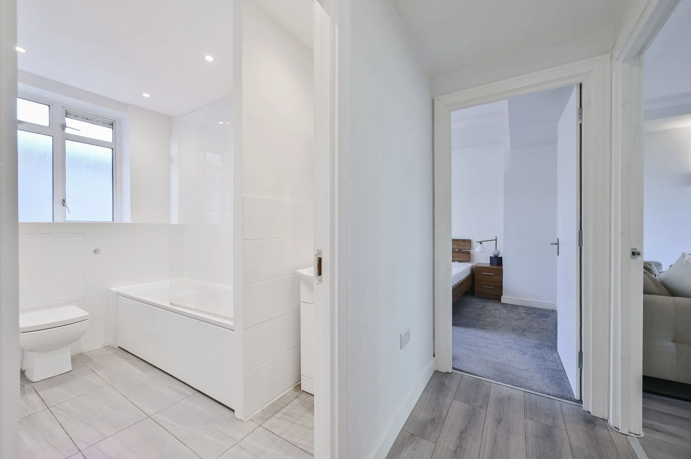 Flat Warren Street in Greater London