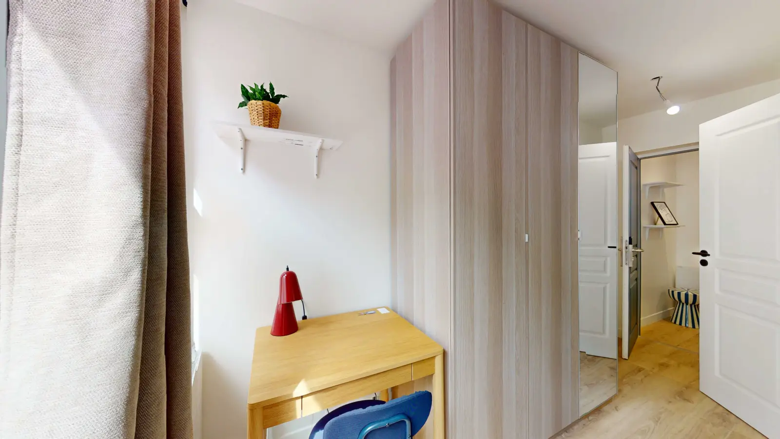 Chambre Passage Gauthier à Paris