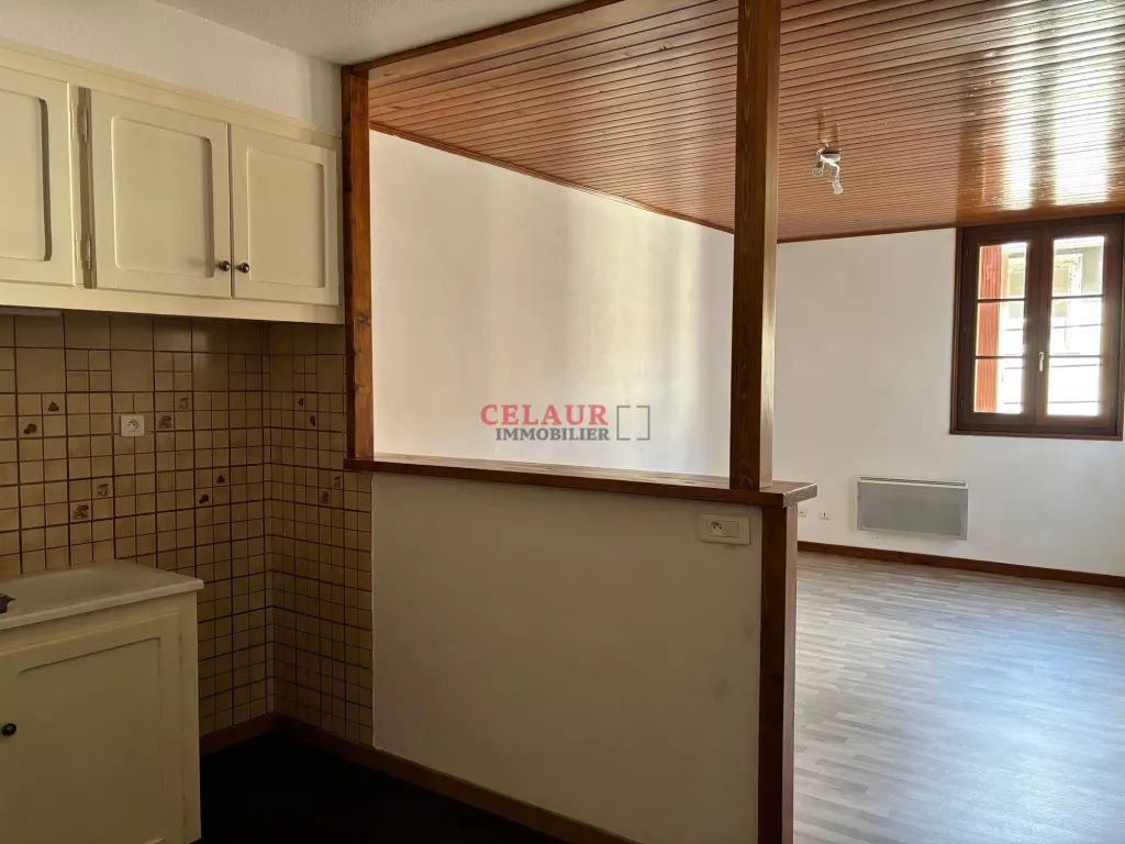 Flat Rue d'Alverge in Tulle