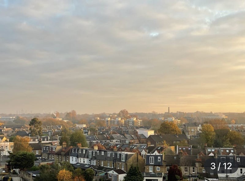 Room Plough Lane in Greater London