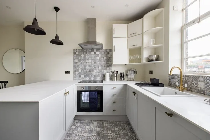 Flat Goodge Street in Greater London