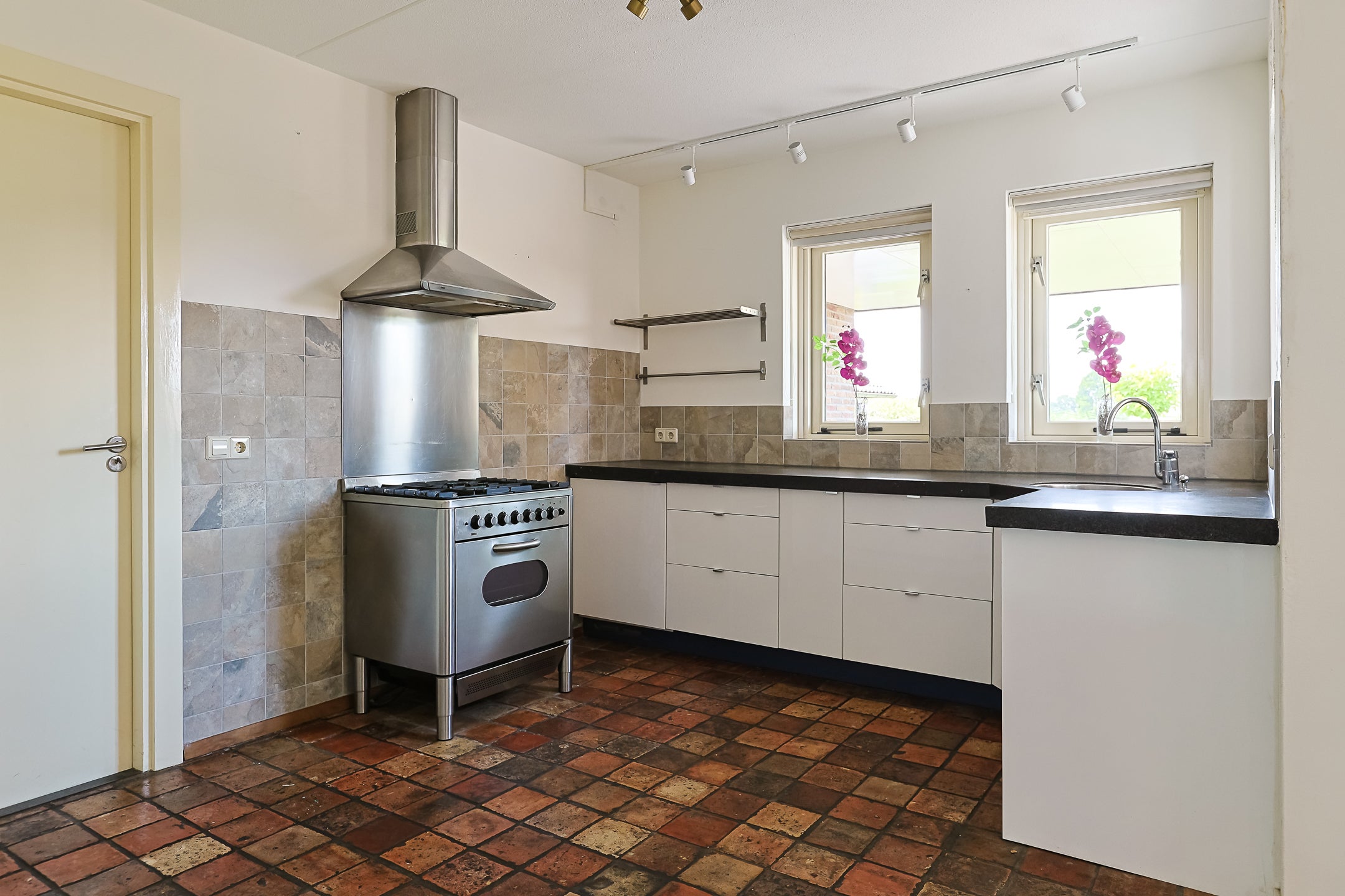 Vrijstaande woning te koop: Simon van Capelweg 113, Noorden