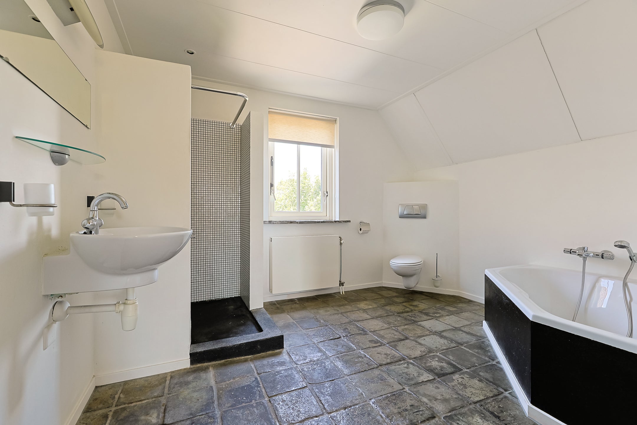 Vrijstaande woning te koop: Simon van Capelweg 113, Noorden