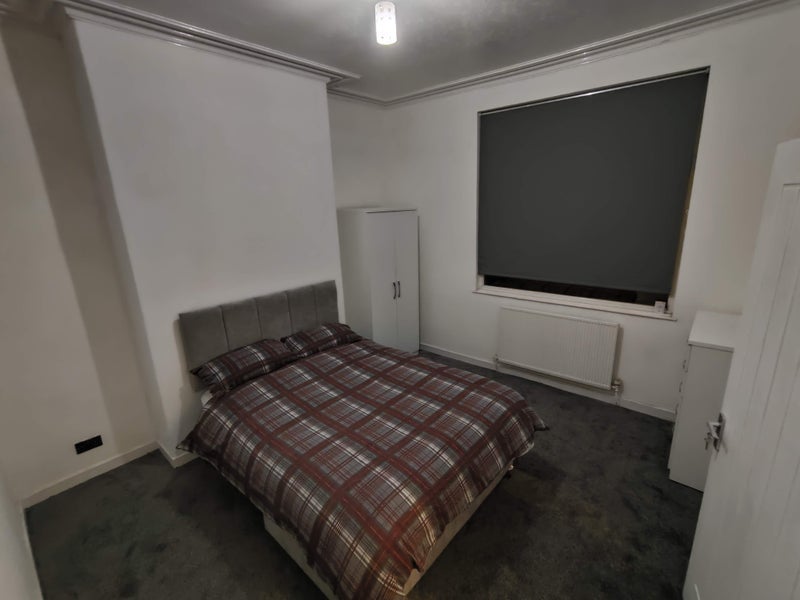 Room Deacon Road in Widnes