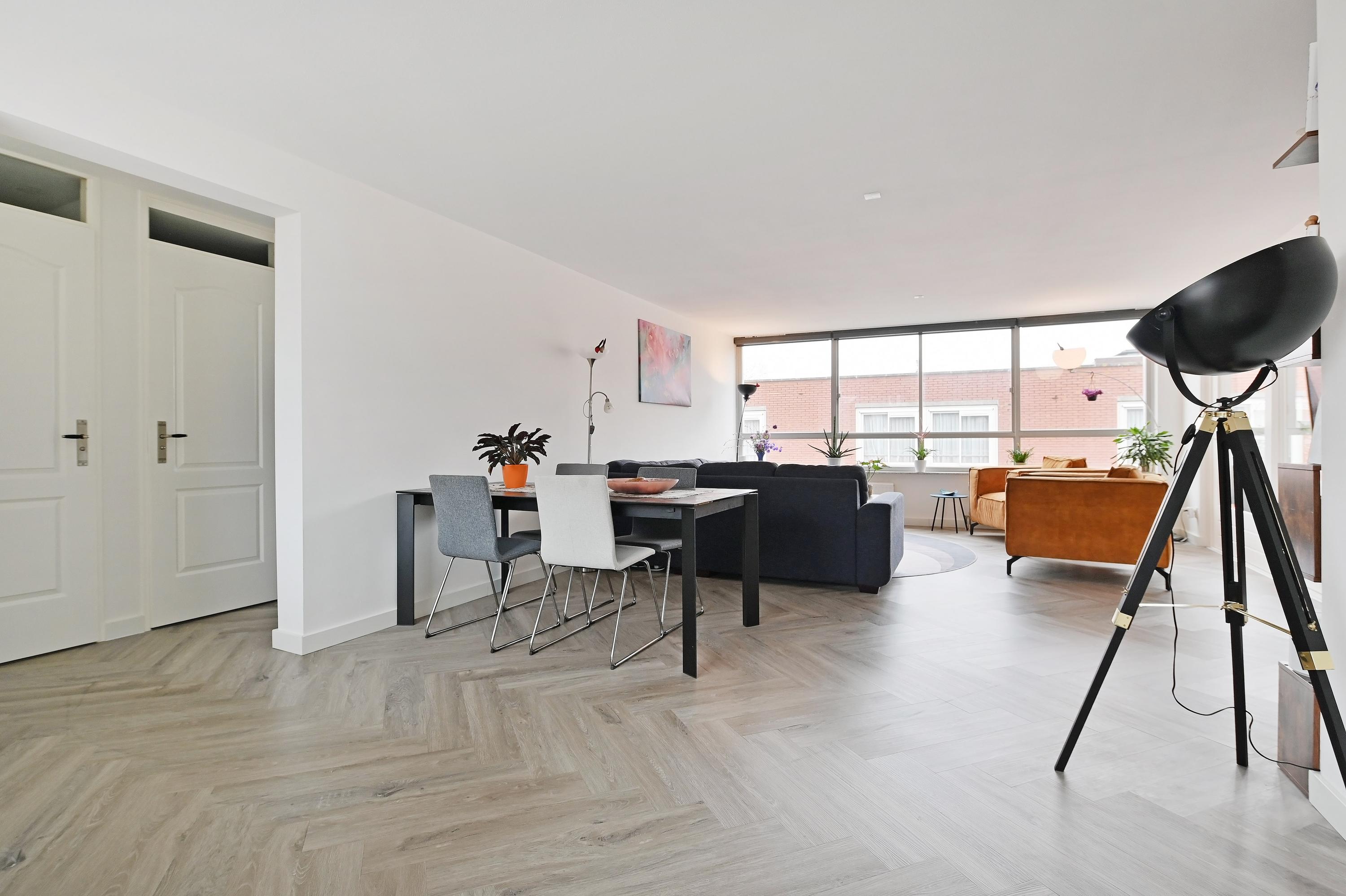Appartement Bazarlaan 42 in Den Haag