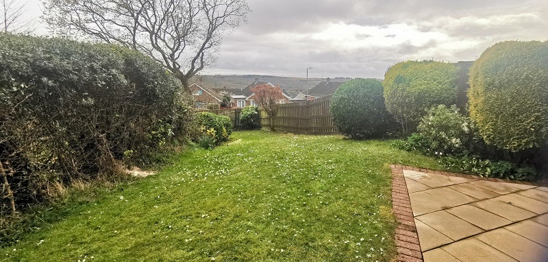 House Cowper Close in Swansea